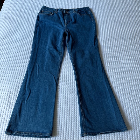 Massimo Dutti Denim - Massimo dutti Boot cut Jeans